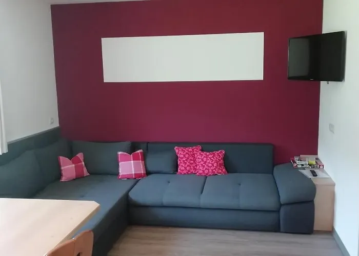 فيرينفونونغ ثانر شقة *